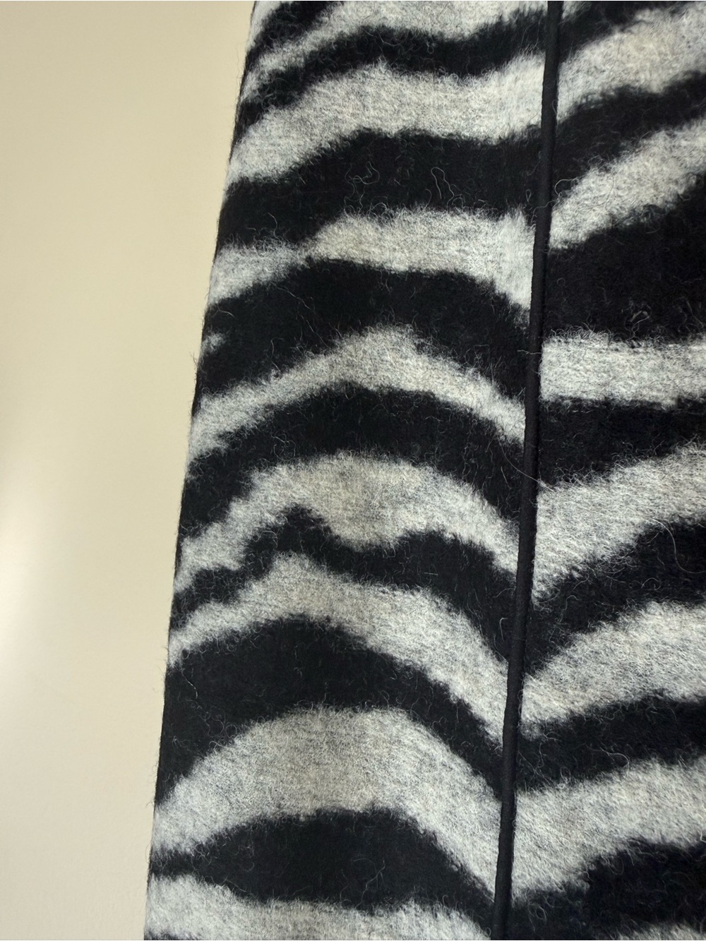 ANN TAYLOR Zebra Print Wool Blend Skirt sz 4 NWT - Picture 4 of 10